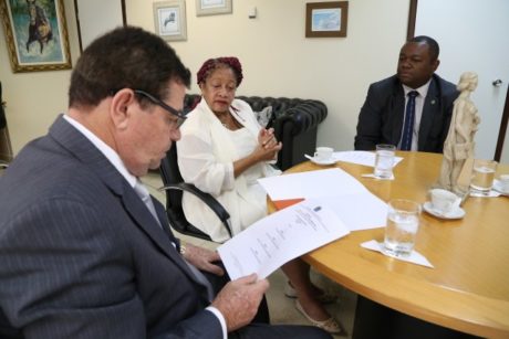 Secretária Luislinda e Juvenal visitam Tribunal de Justiça de Sergipe e discutem situação de jovens negros