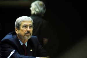 Deputado lembra que na gestão FHC a companhia teve seu melhor momento