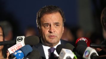 Tucano defende aprovação da reforma política