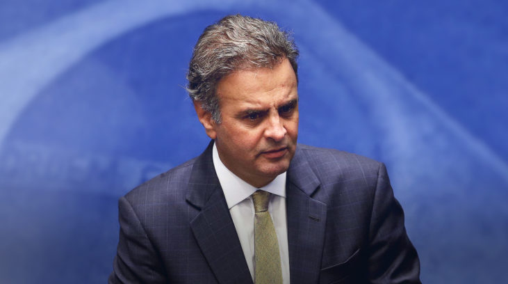 Aecio defende ajustes na reforma da previdência