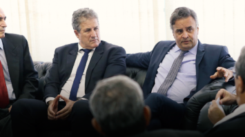 Aécio anuncia liberação de R$ 20 milhões do governo federal para Santa Casa de Belo Horizonte