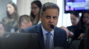 Projeto de Aécio que aumenta pena para corrupção de menores é aprovado por unanimidade na CCJ do Senado