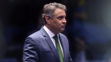 "Primeiro ano", por Aécio Neves